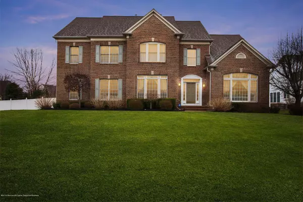 Holmdel, NJ 07733,17 Sage Street