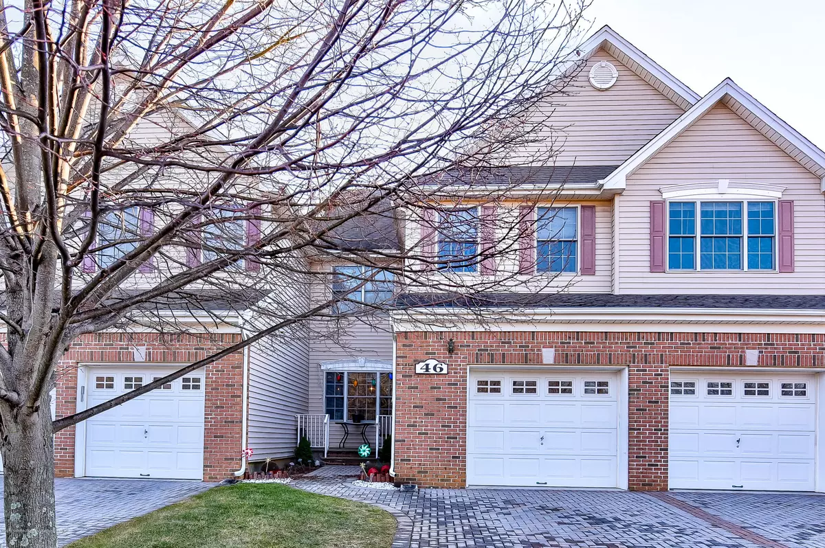 Manalapan, NJ 07726,46 Smock Court