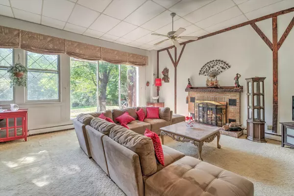 Old Bridge, NJ 08857,370 E Greystone Road