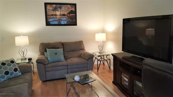 Toms River, NJ 08755,2306 Grassy Hollow Drive