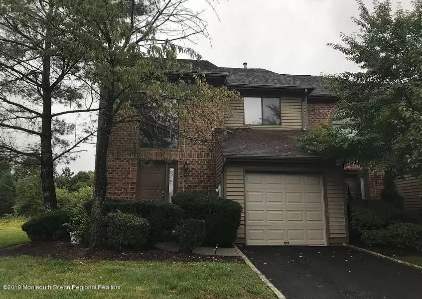 93 Castle Ridge Drive #47, East Hanover, NJ 07936