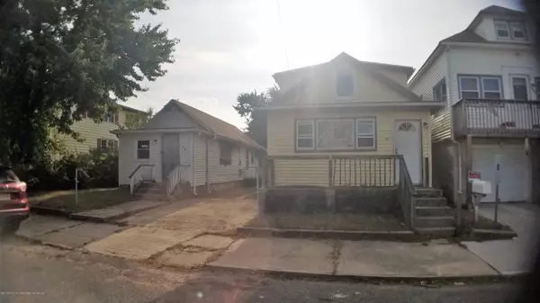 3032 Oceanview Avenue, Keansburg, NJ 07734