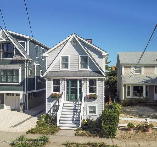 9 Brooklyn Avenue, Lavallette, NJ 08735