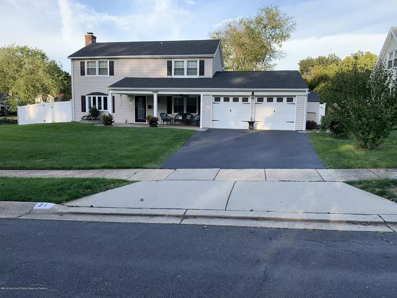 31 Ivy Way, Aberdeen, NJ 07747