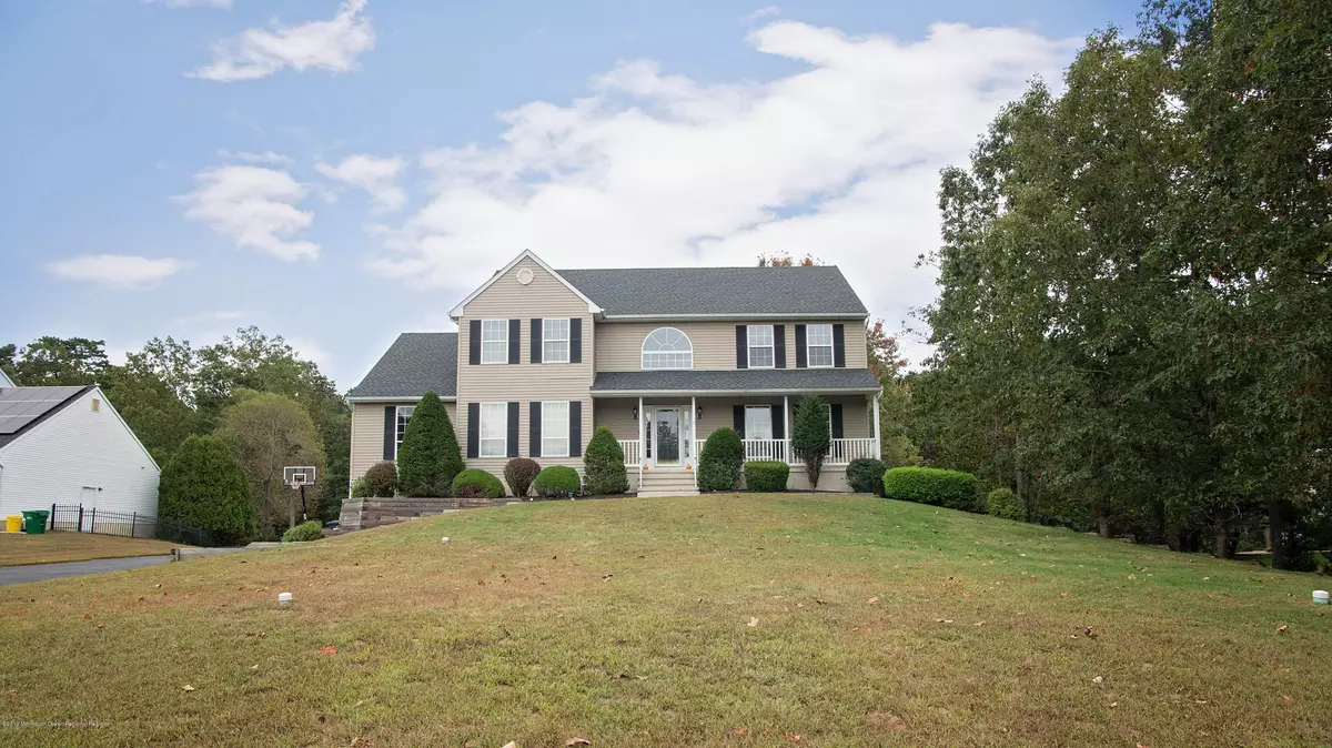 Jackson, NJ 08527,610 Winterberry Boulevard