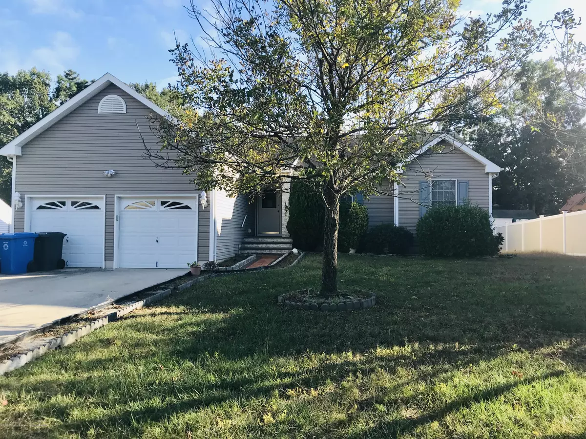 Manahawkin, NJ 08050,1037 Midship Avenue