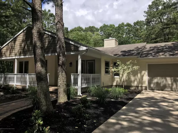 Millstone, NJ 08510,422 Monmouth Road