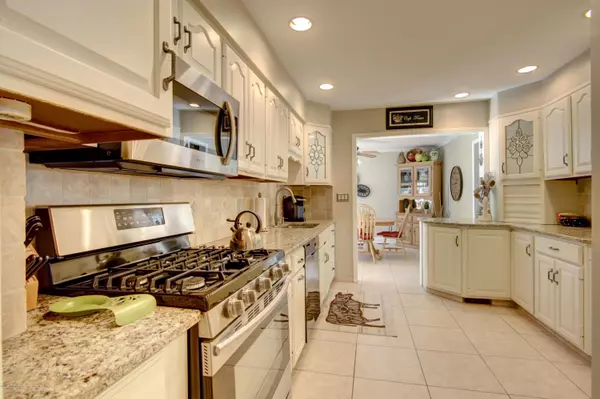 Manalapan, NJ 07726,3 Galahad Drive