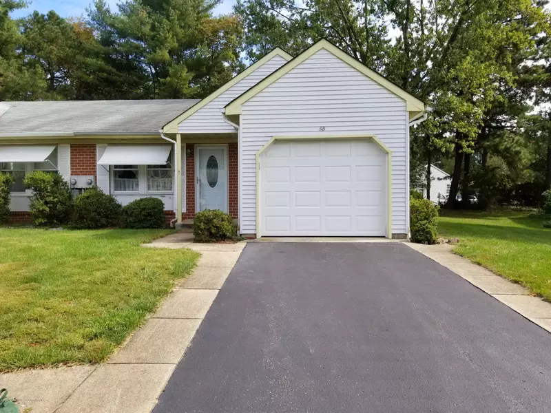6 Medford Road, Whiting, NJ 08759