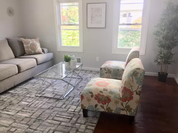 Spotswood, NJ 08884,31 River Street