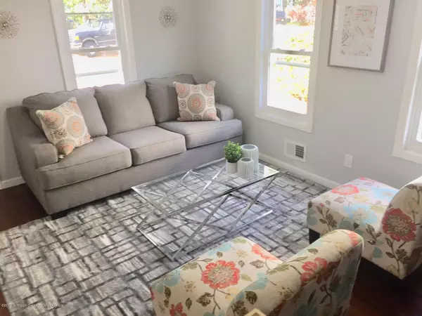 Spotswood, NJ 08884,31 River Street