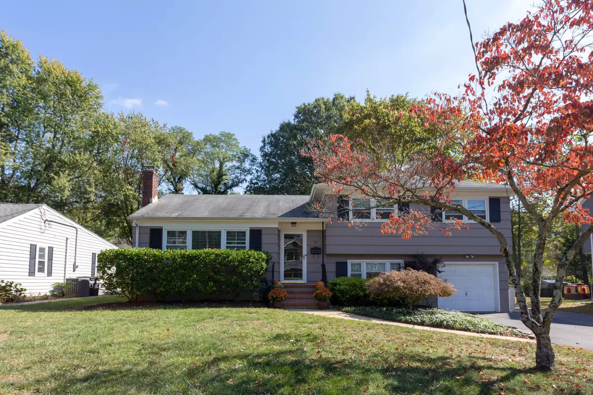 Little Silver, NJ 07739,92 Laurel Drive