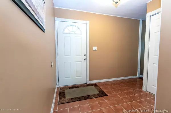 Matawan, NJ 07747,9 Greenbrook Drive