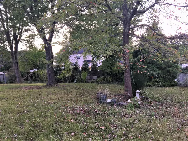 Jackson, NJ 08527,178 Susan Drive