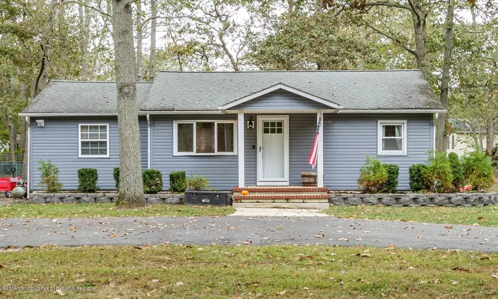 6 Oakland Drive, Jackson, NJ 08527