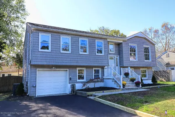 7 Bayberry Drive, Lanoka Harbor, NJ 08734