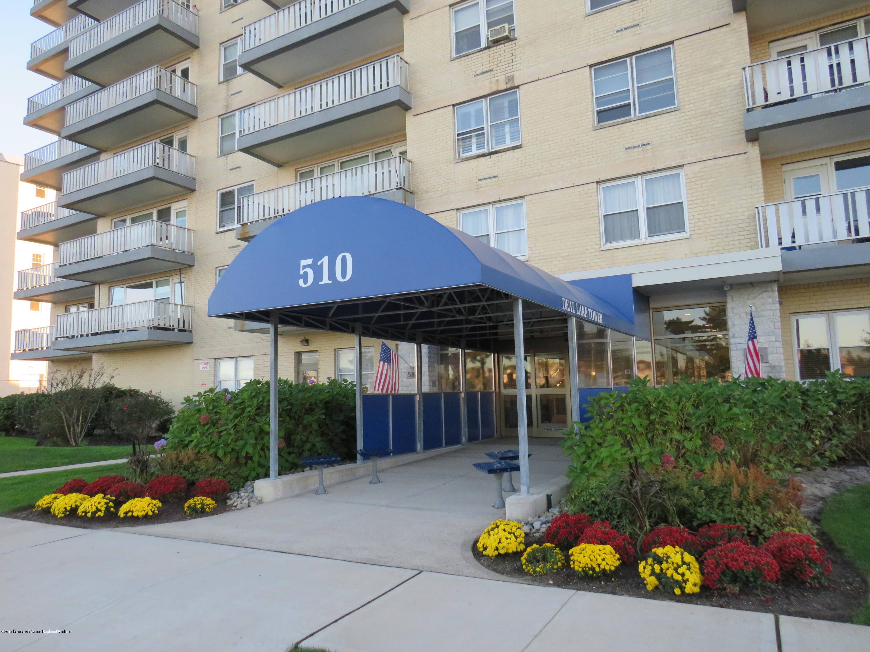 510 Deal Lake Drive #7B, Asbury Park, NJ 07712