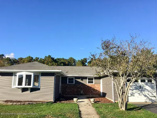 Toms River, NJ 08757,29 Selkirk Avenue
