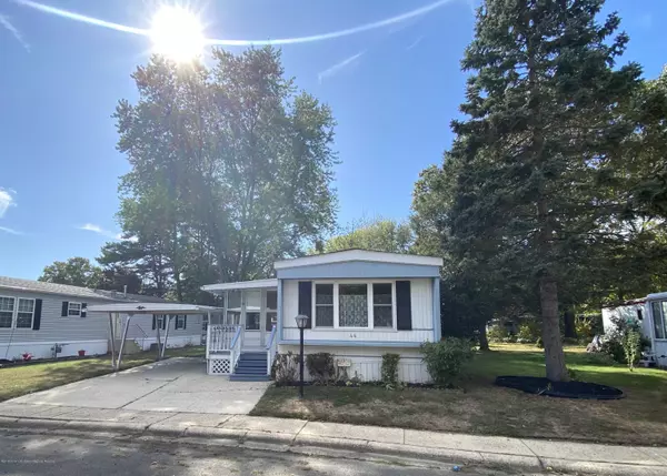 Jackson, NJ 08527,44 Cathy Court