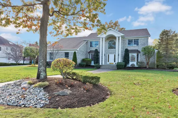 19 Oxford Drive, Ocean Twp, NJ 07712