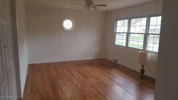 Point Pleasant, NJ 08742,1211 Barton Avenue