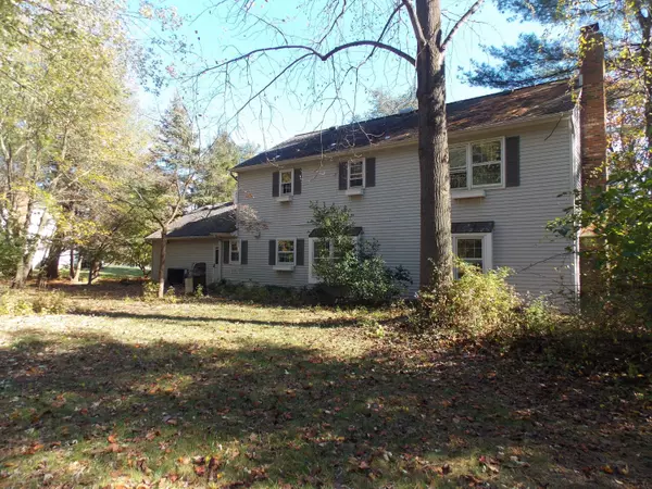Red Bank, NJ 07701,6 Courtney Way