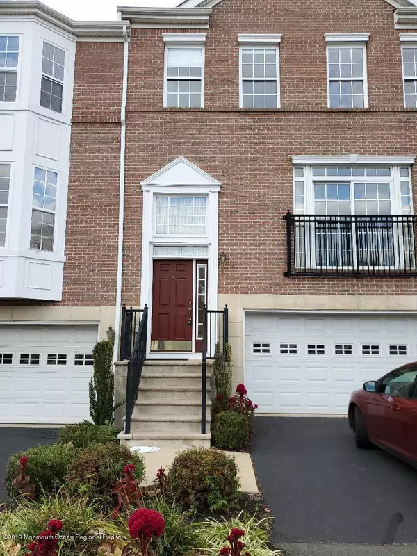 367 Federal Court #367, Perth Amboy, NJ 08862