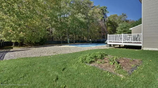 Lanoka Harbor, NJ 08734,718 Maple Road