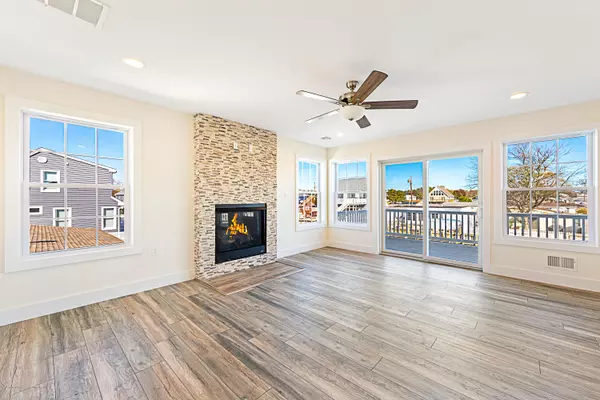 Manahawkin, NJ 08050,120 Lawrence Drive