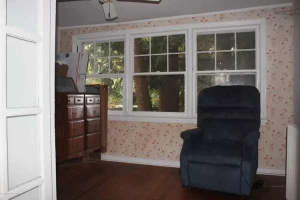 Red Bank, NJ 07701,85 Pinckney Road