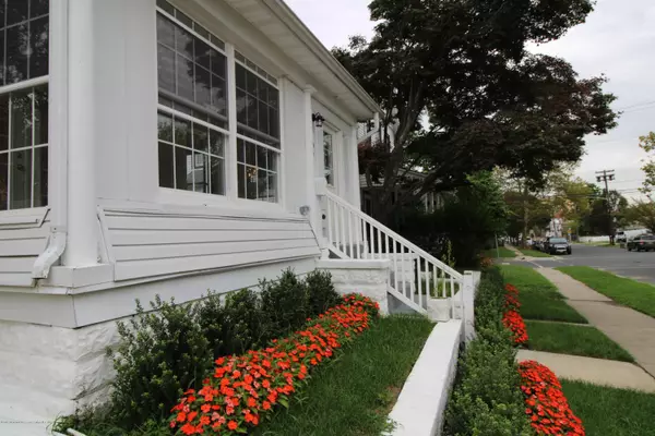 Asbury Park, NJ 07712,1003 Summerfield Avenue