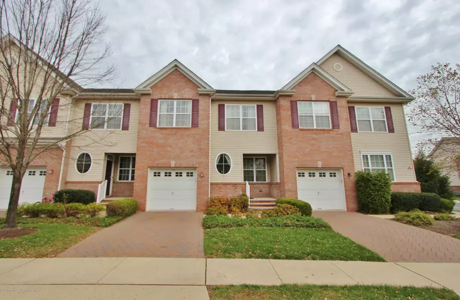 1502 Fir Court, Franklin, NJ 08873