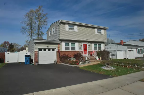 46 Stanford Drive, Hazlet, NJ 07730