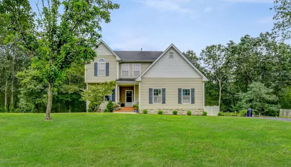 17 Toni Drive, New Egypt, NJ 08533
