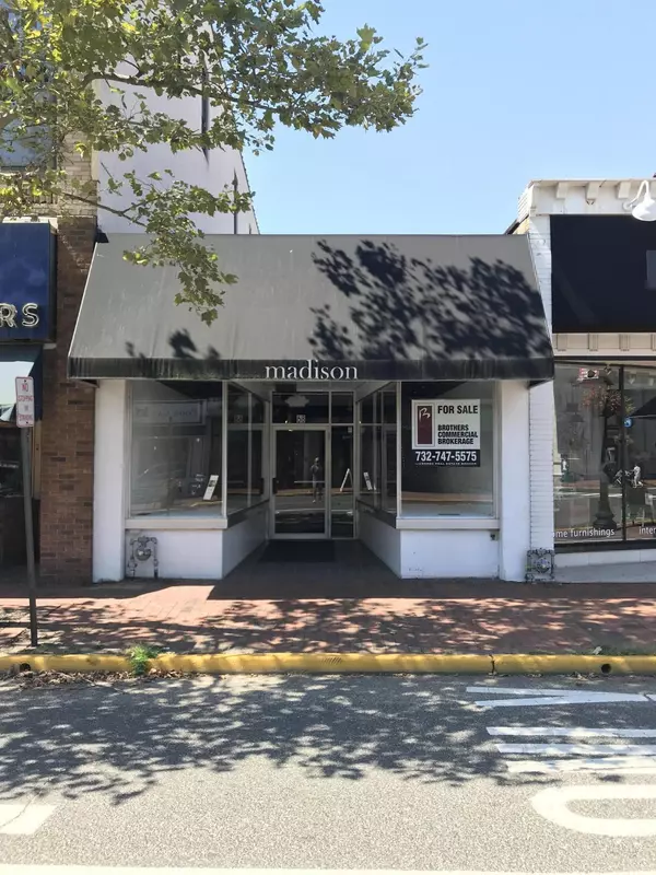 Red Bank, NJ 07701,68 Broad Street