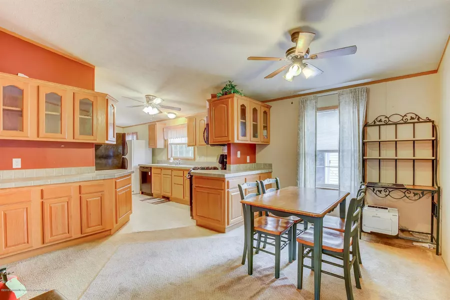 906 South Street, Jackson, NJ 08527