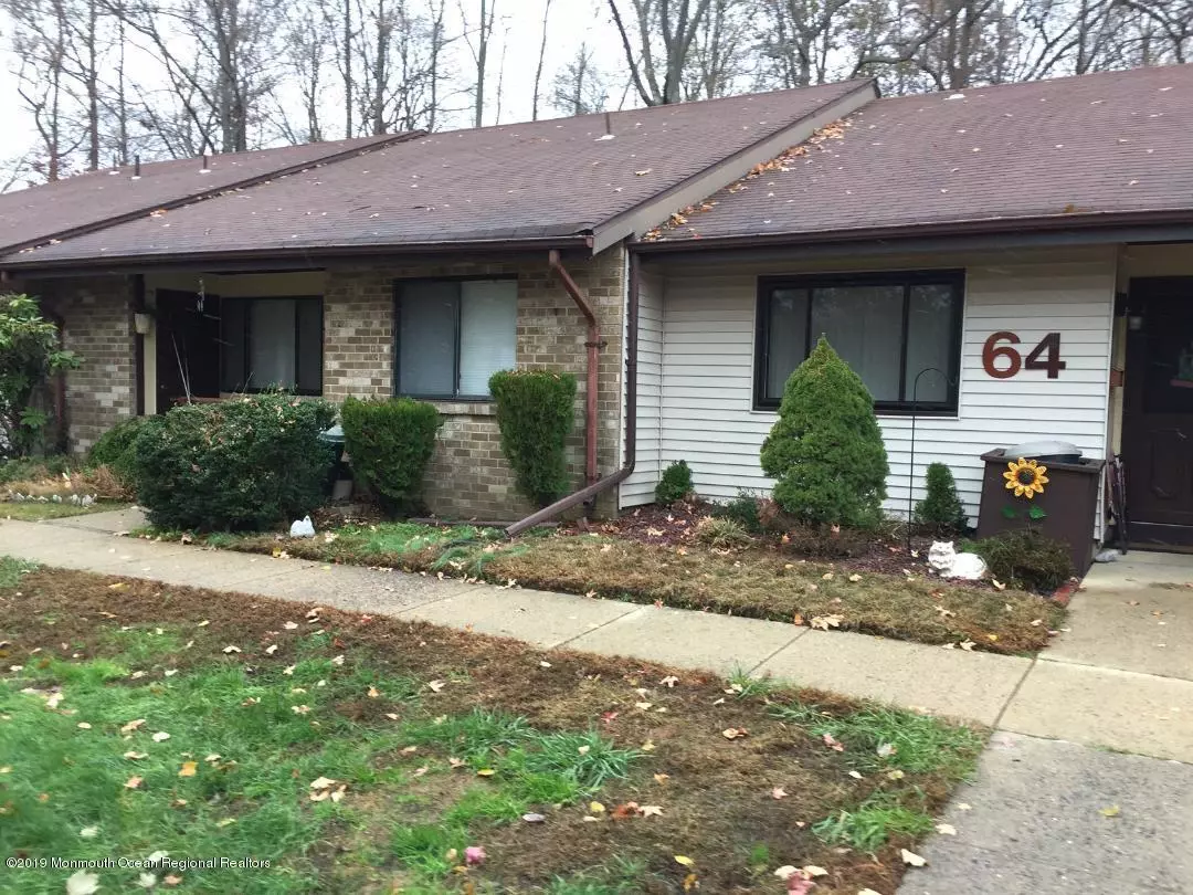 Manalapan, NJ 07726,64 Overlook Way #B