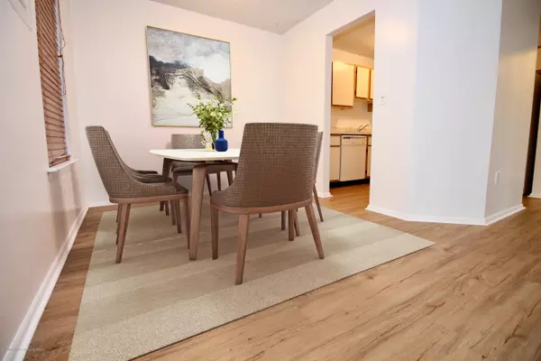 Jackson, NJ 08527,410 Daisy Court