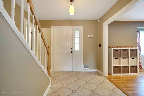 West Long Branch, NJ 07764,82 Cooper Avenue