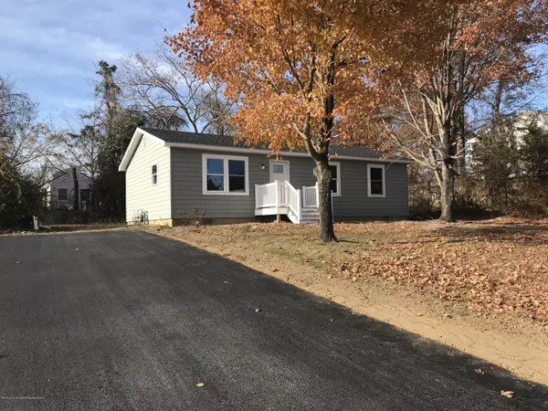 Manahawkin, NJ 08050,132 Bluejacket Avenue