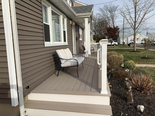 Point Pleasant Beach, NJ 08742,107 Griffiths Avenue