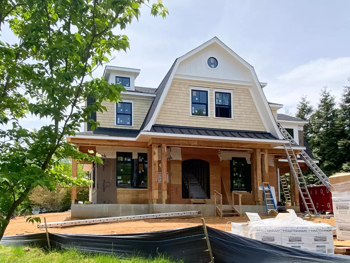 Rumson, NJ 07760,2 Dogwood Lane