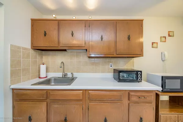 Manalapan, NJ 07726,3 Pine Cluster Circle #H