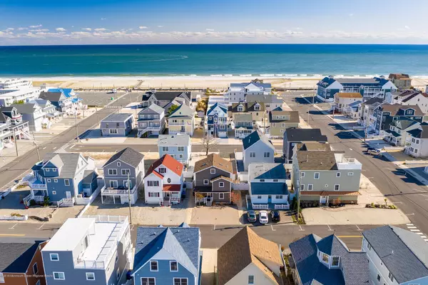 Ortley Beach, NJ 08751,6 Nichols Avenue