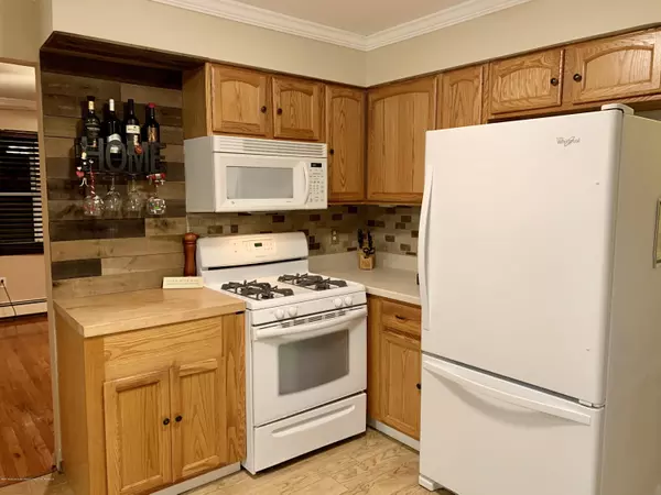 Forked River, NJ 08731,306 Station Drive