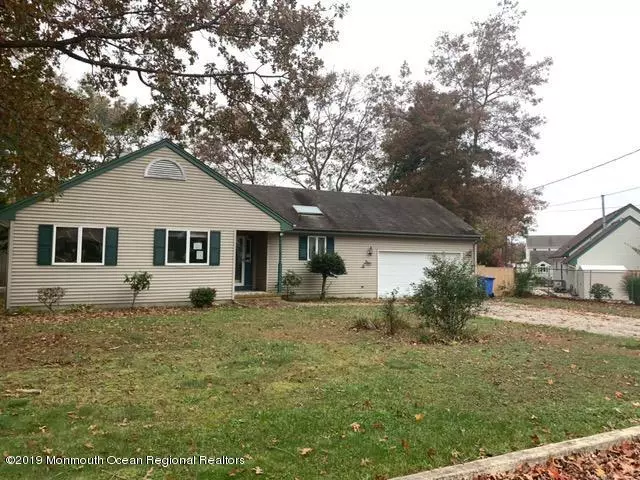 Manahawkin, NJ 08050,113 Dolphin Road