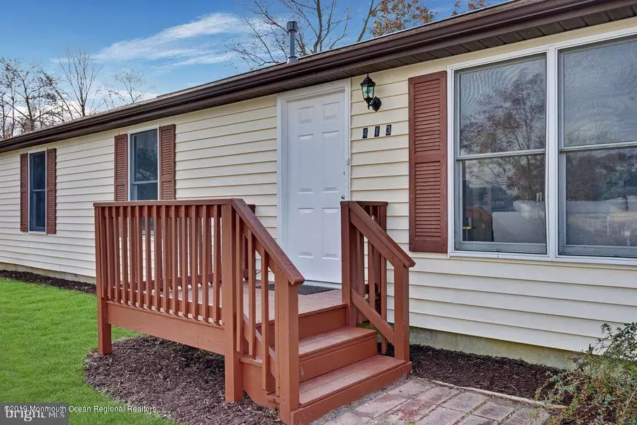 413 National Union Boulevard, Little Egg Harbor, NJ 08087