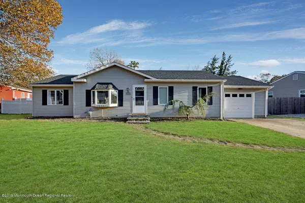 Forked River, NJ 08731,403 Woodlawn Drive