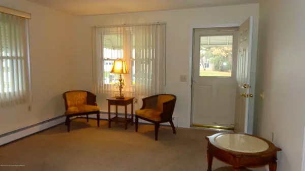Toms River, NJ 08757,48 Pulaski Boulevard