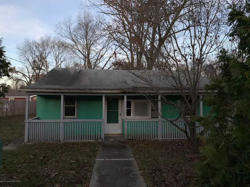 10 5th Street, New Egypt, NJ 08533